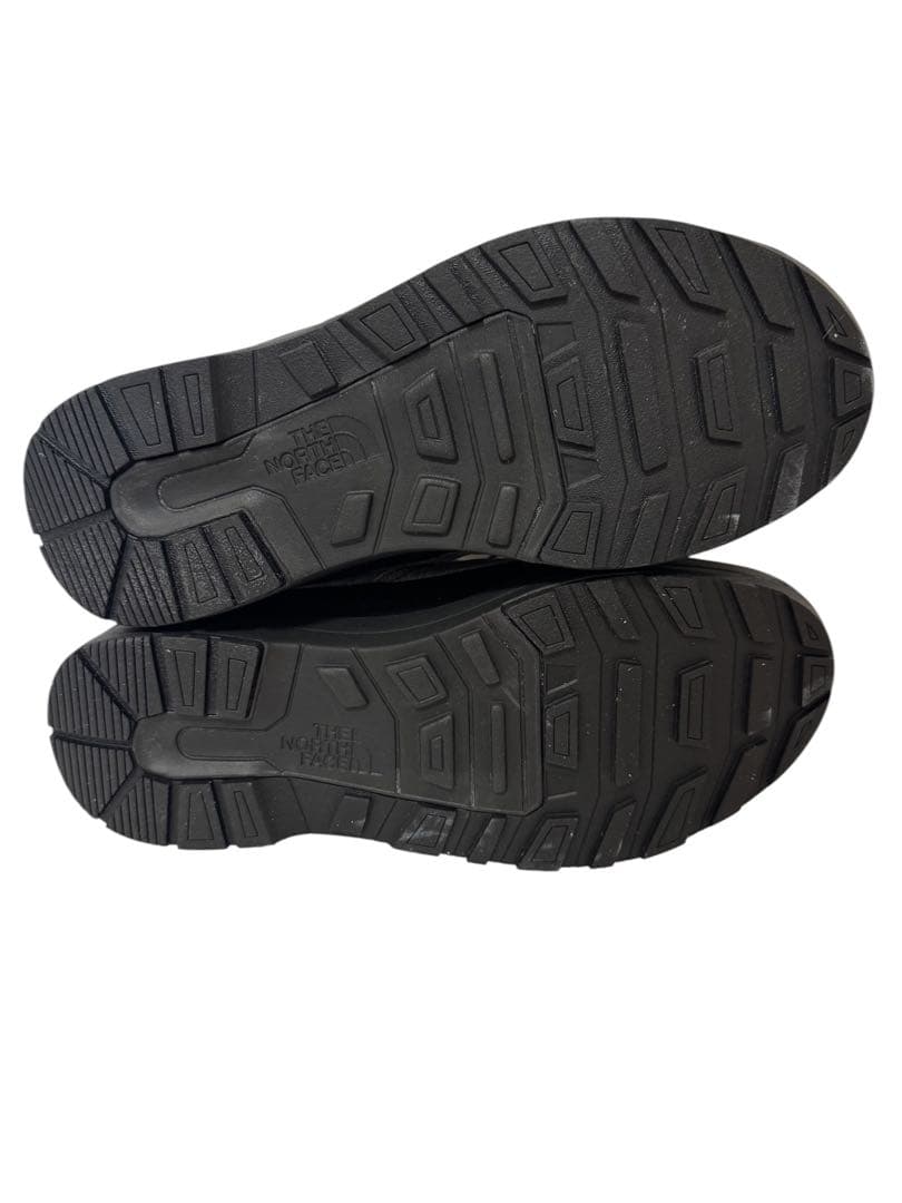 THE NORTH FACE The North Face Chukka 25cm Gray