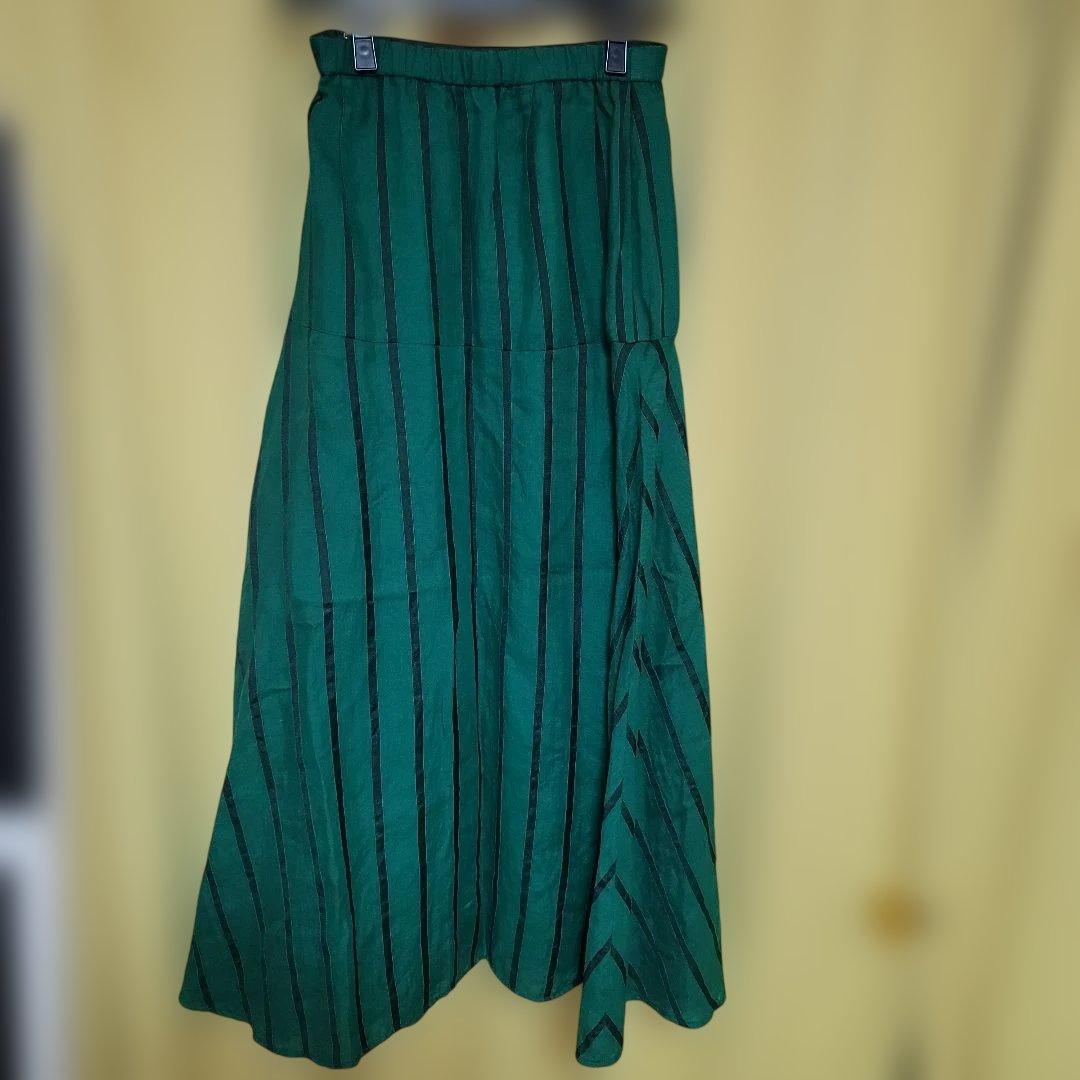size m<br><br>color