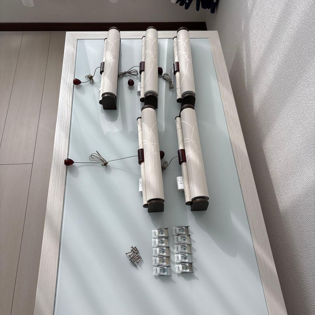 Ivory Japanese Pattern Roll Screen Set of 5
